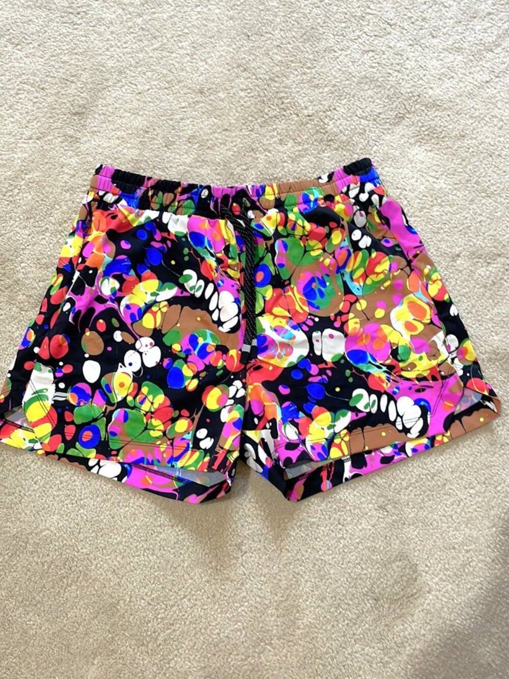 Fabletics Womens One Short 3” Black Kaleidoscopic Running Quick Dry Size Small